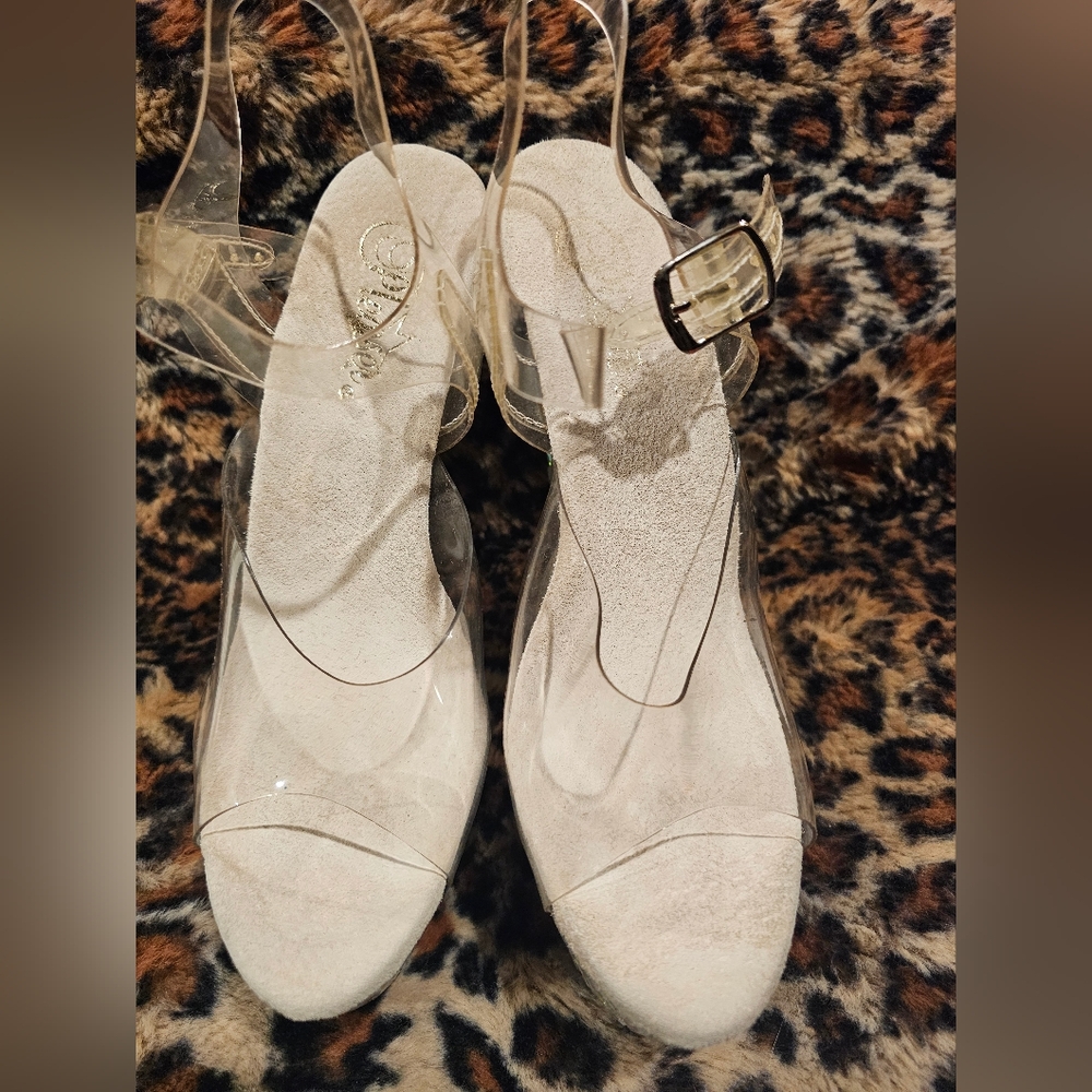 Stylish Silver Platform Heels - image 7